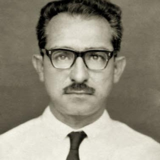 Manoel de Barros: Brazilian Poetry Manoel de Barros Brazilian Poet