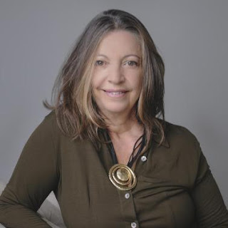 Silvia Schmidt Brazilian Poet